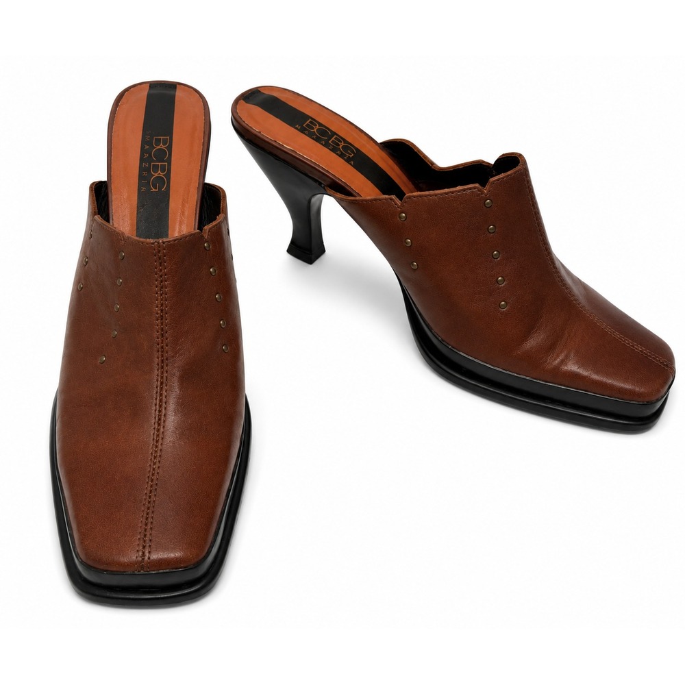 BCBG Maxazria Womens Mules Size 8B Brown Leather Studded Square Toe Slip On